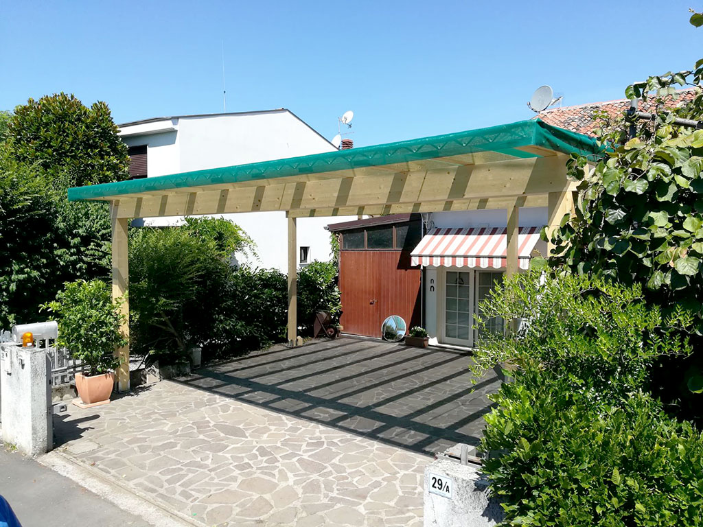 Copertura per uso commerciale